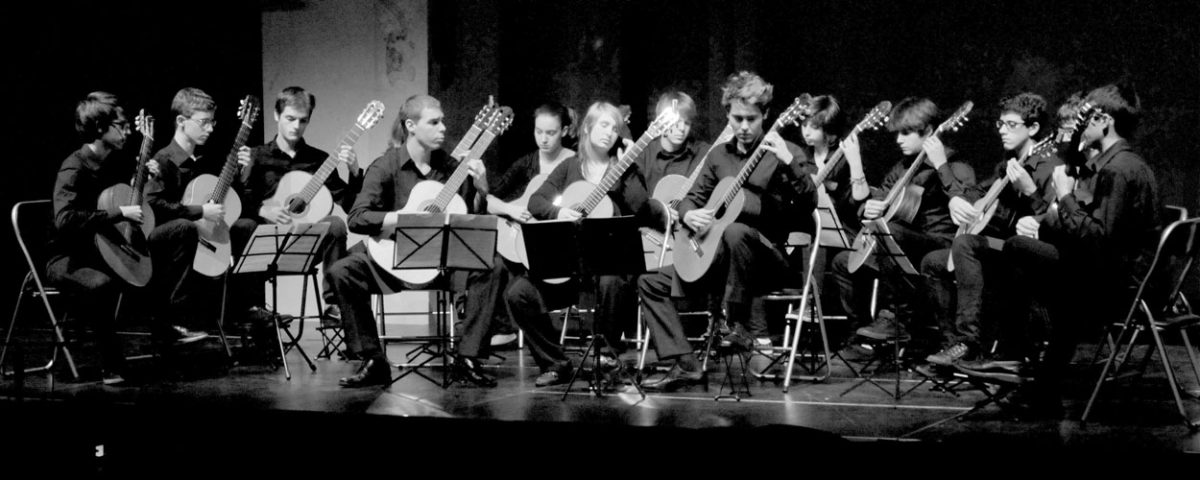 EnArmonia Guitar Ensemble